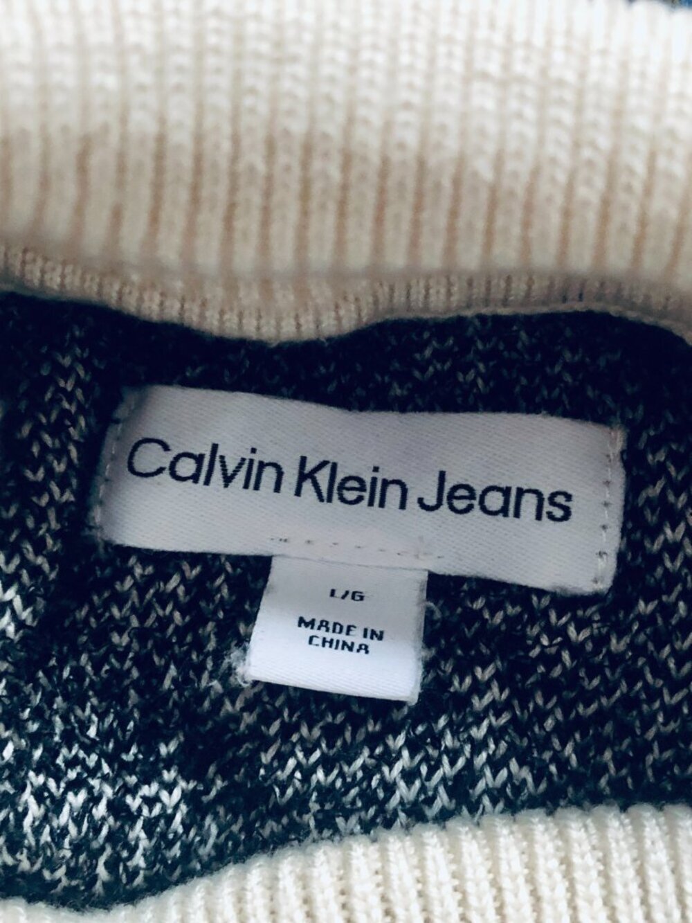 Calvin Klein Jeans Knit Sweater Grey Cream Cropped Boxy Fit Logo Size L Large - Picture 3 of 6